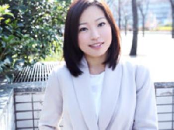 夫とすれ違いで欲求不満を募らせた奥様が中出し浮気ハメ撮り！素人人妻のエロ動画