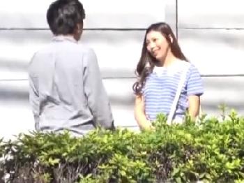 初対面イチモツからの中出しに痙攣イキしちゃう素人娘Wお姉さんナンパのエロ動画