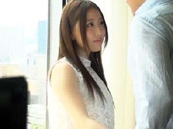 色白お嬢様風の美形少女が真っ昼間からホテルで濃密性行為を堪能巨乳美少女のエロ動画