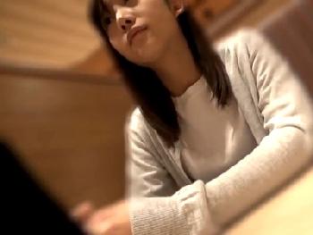 「遊びたいけど…勉強のほうが大事」とか言っておきながらその日のうちにハメ撮りされる女子大生巨乳素人美少女ナンパのエロ動画