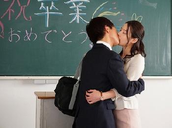 『やっと…卒業だね…』こっそり付き合っていた女性教師と卒業式からの2日間狂ったように肉体関係解禁お姉さん痴女女教師吉高寧々の...