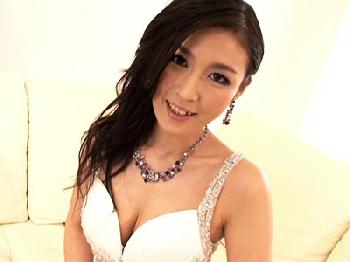 普段はクールビューティなスレンダーモデルが媚薬を盛られまさかの二穴ファックお姉さんパイパン中出し3Pマッサージアナルのエロ動...