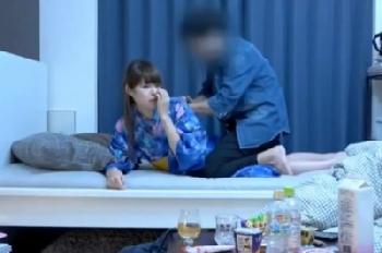 お祭り帰りにハメ撮り部屋に連れ込み！浴衣を脱がせながら隠し撮りパコに成功巨乳素人お姉さんコスプレ盗撮のエロ動画