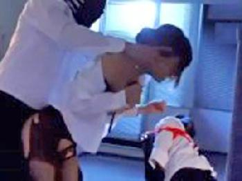 出世中のノリにノッた美人オフィスレディが仮面男に襲われオフィスで性的暴行性交巨乳お姉さんパンストレイプオナニーのエロ動画