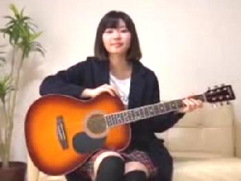 19歳のガチ童顔素人がメジャーデビューを夢見てアダルトビデオデビュー巨乳ハメ撮りデビュー作のエロ動画