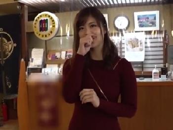 最強すぎる看板娘をナンパして強制的にアダルトビデオ出演させたヤバいやつ！巨乳素人ギャルのエロ動画