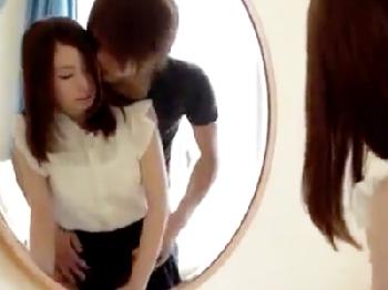 きよみ玲が飢えた男たちの集まる部屋に放り込まれた→大量子種をフェラチオ顔面射精で受け入れる顔面性欲処理便器巨乳お姉さん痴女顔...