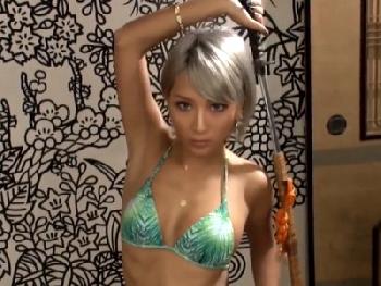 「あ～気持ちぃ早く挿れてよぉ♥」黒ギャルが自らペニス欲しがって呂律回ってない喘ぎパコ巨乳パイパンAIKAのエロ動画