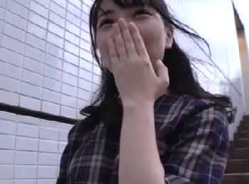 おっとり系でかわいらしい見た目なのにジムの経理やってる素人さんはSEXになると感じっぱなしの感度抜群おめこW美少女ロリハメ撮...