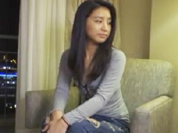 横浜でナンパしたカフェ店員の華奢きれいなお姉さんを口説いてハメ撮り成功W巨乳素人顔射のエロ動画