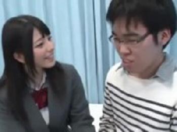 アイドル級美形少女のフェラチオ&潮吹きに勃起不可避美少女波木はるかのエロ動画