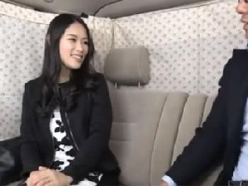 アンケートと称して捕まえた素人お姉さんを騙してガチハメ→無許可で中出し決行のエロ動画