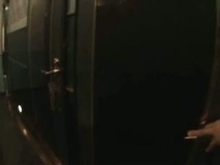 ネカフェでギャル凌辱！否応なく中出しする鬼畜男！素人レイプのエロ動画