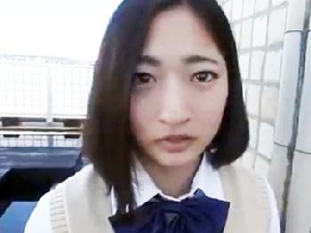 素人女子校生と青姦ハメ撮りファック→ラブホテルで生まんこに挿入して二回戦開始W美少女顔射露出のエロ動画