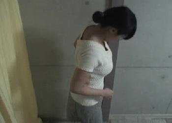 ムチムチ奥様がオイル使った全身エステで欲情させられハメられる巨乳素人人妻盗撮マッサージのエロ動画