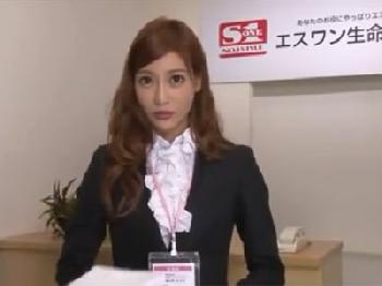 『契約していただけますか‥?』スタイル抜群の美形お姉さんが契約のために肉棒奉仕OL明日花キララのエロ動画