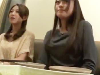 相席屋で同席したらまさかの当たりきれいなお姉さん→まとめてお持ち帰り隠し撮り巨乳素人美少女ナンパのエロ動画