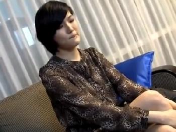 『い、痛い！』売れないムチムチ系タレントが事務所社長に好き放題ハメ倒され中出し巨乳レイプのエロ動画