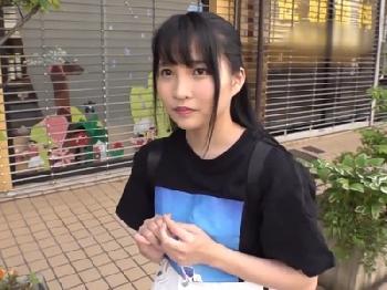 「ま、まぁ話だけ…なら…」草食系男子のお悩み相談で中出しまでしちゃった美形少女素人美少女ロリのエロ動画