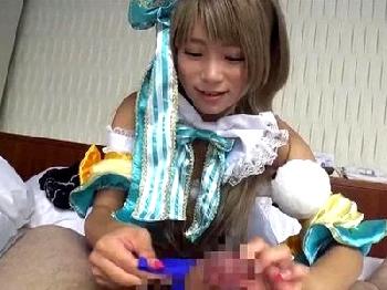『ほらほらどお？♡』痴女レイヤーがカメコのボクの射精管理までしてくれる！素人美少女M男コスプレハメ撮りのエロ動画