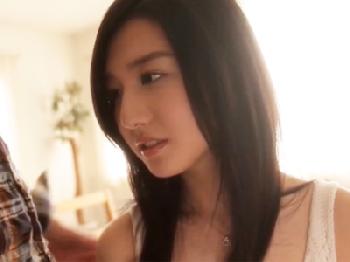 色欲が覚醒した清潔感のあるお姉さんが濃密な本気セックスでイキ狂い顔射潮吹きのエロ動画