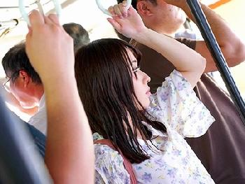 バス内で狙われたきれいなお姉さんが尻穴おめこ2穴同時バイブで固定されて…歩くことも困難な極悪調教に中出しレイプ3P痴漢露出ア...