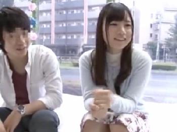 お金のために20万ぽっちで中出ししちゃう最近の女子大生素人美少女のエロ動画