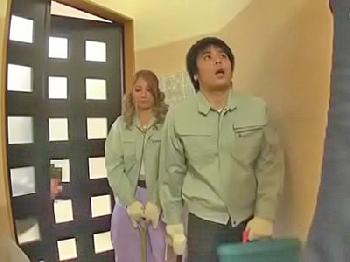 家にきたガテン系ギャルが子供にイタズラされて受け入れセックスお姉さん顔射のエロ動画