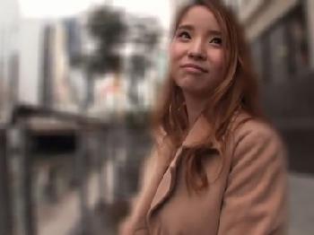 『もっと！もっと突いてぇ！』品川で待ち合わせた巨大乳ギャル奥さんが上京不貞で激イキ巨乳人妻パイズリのエロ動画