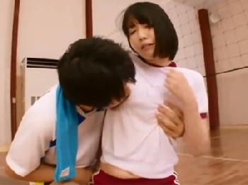 体操着姿の美形少女女子校生が発情した友人に襲われてパコ→ピスハメに潮吹きアクメ美少女ぶっかけのエロ動画