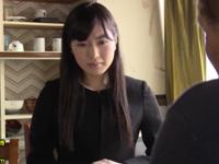 「誰か助けてぇ!」未亡人となった巨乳女が拘束緊縛調教されるW人妻顔射ぶっかけレイプのエロ動画