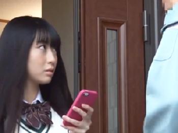 家で女子校生一人のところに変態業者が→何回もハメられるW美少女中出し顔射レイプのエロ動画