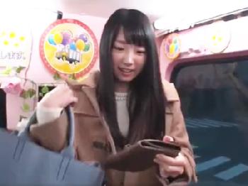 『んぁッ‥イっちゃうぅ♡』姫カットの真面目学生美形少女が舐められまくって欲情素人美少女ハメ撮りナンパのエロ動画