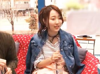 500回素股できたら賞金獲得！我慢できるわけもなくナマ姦素人美少女ナンパのエロ動画