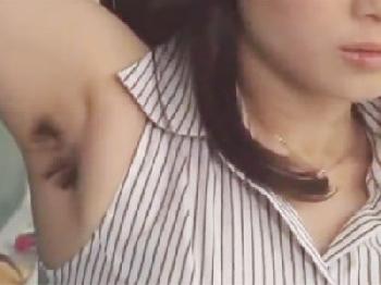 不動産の内見で営業のお姉さんのワキ毛に性的興奮強襲パコ巨乳OLフェライラマチオのエロ動画