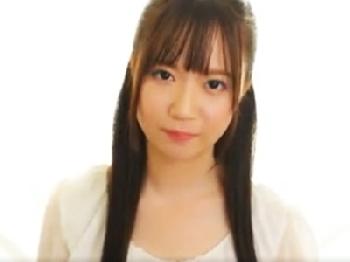 清潔感のあるお嬢様女子大生が無毛マンコを晒して初めての3Pファックにアクメ連発W巨乳美少女中出しのエロ動画