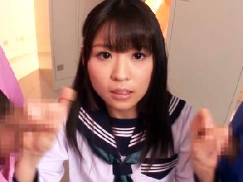 美形少女女子校生が制服やスクール水着姿で男子と校内の至る所でSEX狂い美少女フェラ潮吹き3Pのエロ動画