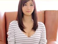 緊張気味なモデル体型の素人娘にデカチンねじ込み鬼ピス！お姉さんロリ顔射のエロ動画