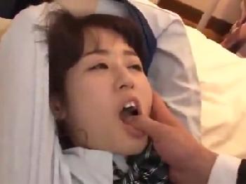 突然家に侵入してきた鬼畜ストーカー男にレイプされてしまう美形少女女子校生娘美少女ぶっかけのエロ動画