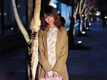 デートクラブで知り合った愛人女子大生と中出しハメ撮りSEX素人美少女のエロ動画