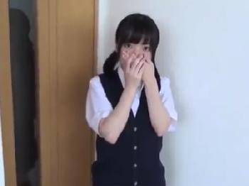 可愛い女子校生が和気あいあいと円光ハメ撮りしちゃってるヤバ映像素人美少女ロリ痴女中出しのエロ動画