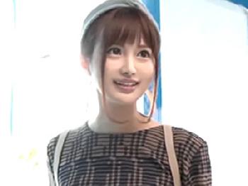 水戸でナンパした素人娘がマジックミラー号で草食系男子を応援巨乳美少女のエロ動画