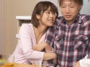 『勃ってるー』色情した妹たちに風呂に連れ込まれて我慢できなくなってしまったボク‥美少女お姉さん痴女中出し近親相姦3Pのエロ動...