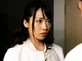 夫の嫉妬が原因で鬼畜な男達に輪姦凌辱される若奥様人妻中出し顔射イラマチオレイプ乱交のエロ動画