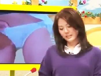 スタッフが暴走→美人キャスターが受けているセクシャルハラスメントがモニターに写される放送事故お姉さんぶっかけのエロ動画