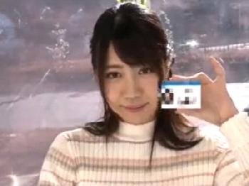 黒髪清潔感あふれる素人娘が根元まで巨大ペニスをブチ込まれてアゲ顔悶絶3P巨乳美少女南まゆのエロ動画