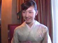 『やぁ‥っ』恥じらいながらも他人棒の感触に本気イキする素人主婦巨乳お姉さん人妻ハメ撮りぶっかけ3Pのエロ動画
