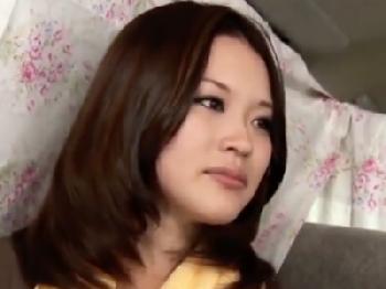 ターゲットはセレブ妻!青山でナンパした神素人主婦に生中出し成功W巨乳痴女人妻のエロ動画
