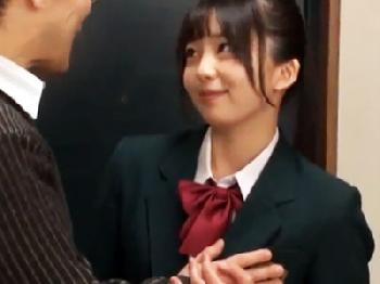 神素人ナンパ性交！ディープキスまでOKな現役女子大生に大量中出し！ハメ撮りのエロ動画