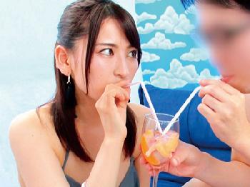 素人ビキニ美形お姉さんがDTくんを濃密ナマなか筆おろし巨乳童貞のエロ動画